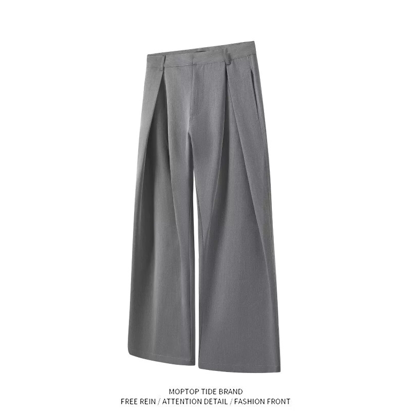 Tailored Trouser Wide - レトロなワイドレッグスーツパンツ、プリーツ入り、3D仕立て、ドレープ効果のある、床丈のフォーマルストレートカット、ポリエステル繊維