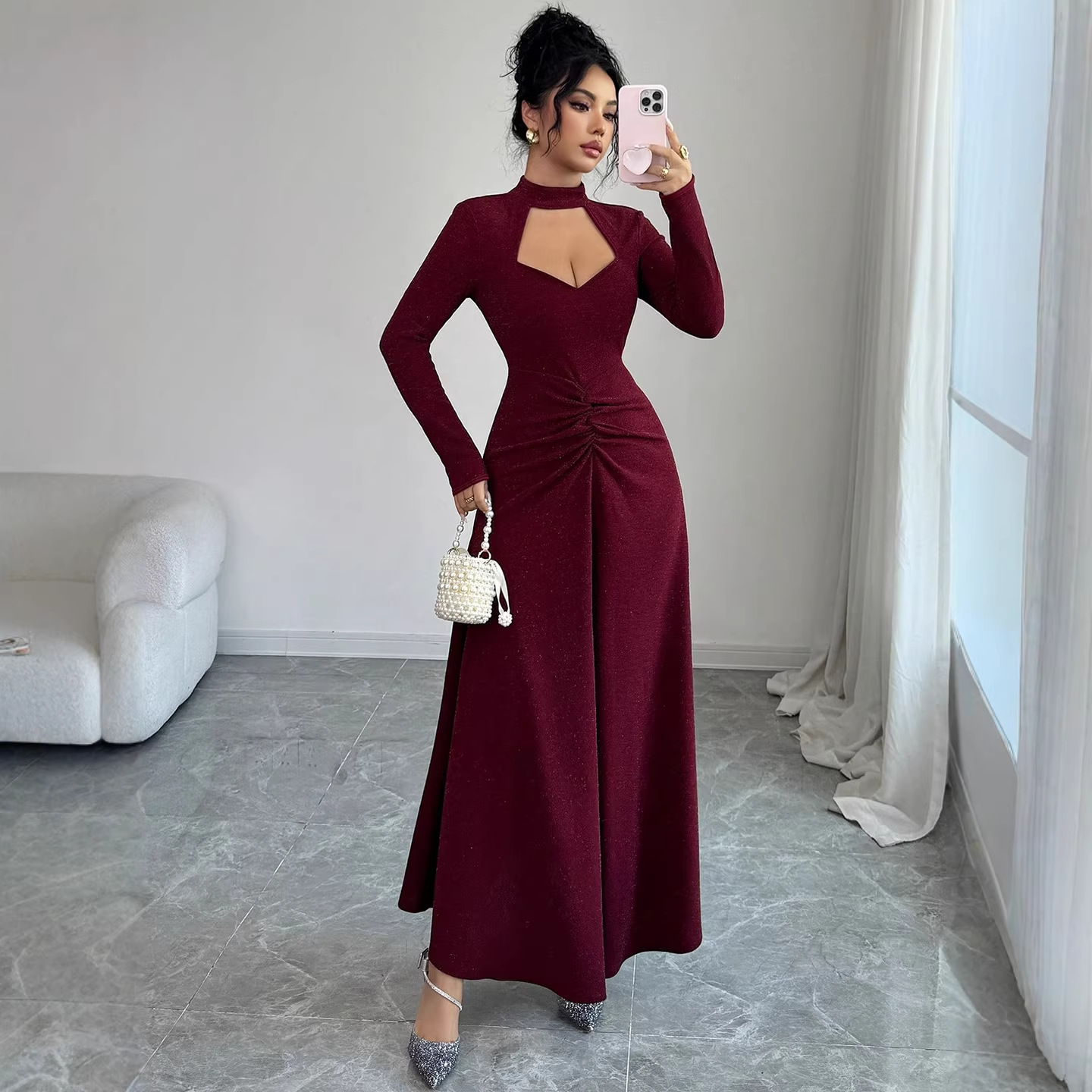 20256 春のセクシーなフィットミディドレス プリーツ入り - Midi Dress のレビューと価格