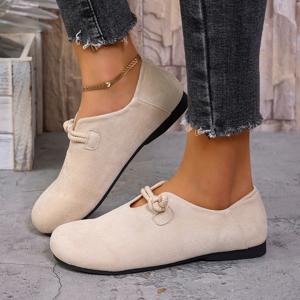 女性用、フラットなローファー、丸いつま先、結び紐のストラップ - Womens Heels のレビューと価格