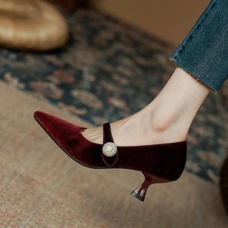 ワインレッド ポインテッドトゥ メリージェーンシューズ レデ - Womens Heels のレビューと価格