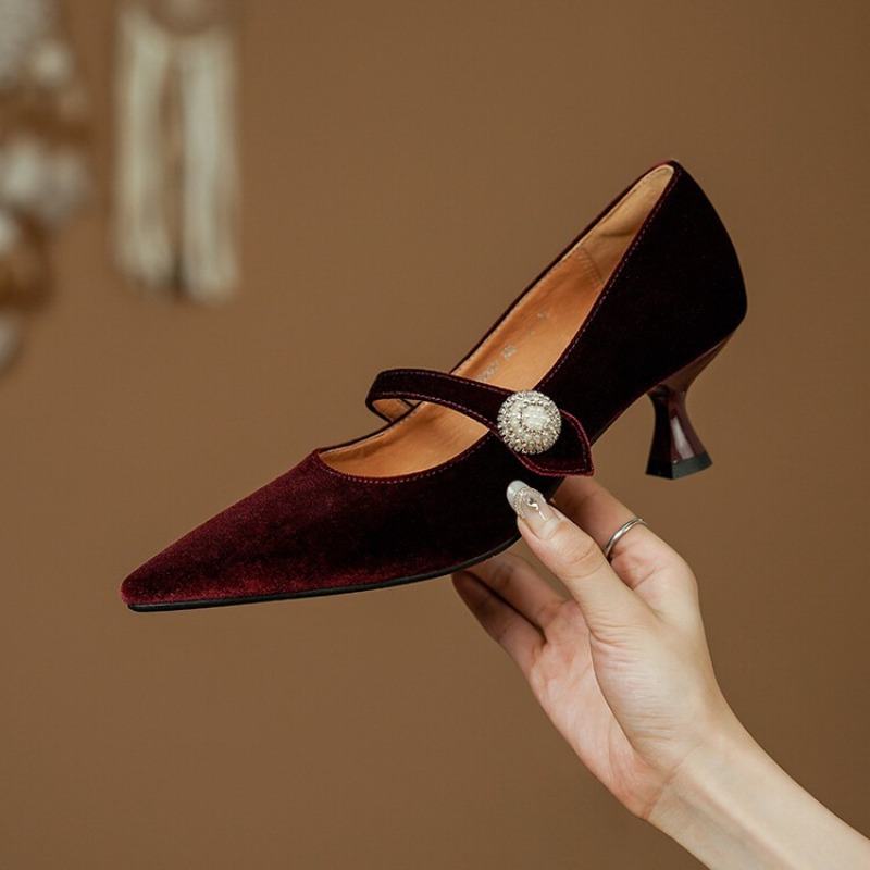 ワインレッド ポインテッドトゥ メリージェーンシューズ レデ - Womens Heels のレビューと価格