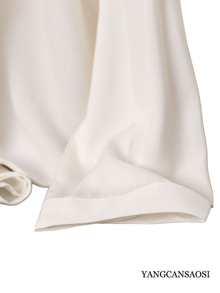 プラスサイズ女性向け、初秋の新作。93％天然シルクを使用した - Silk Blouse のレビューと価格
