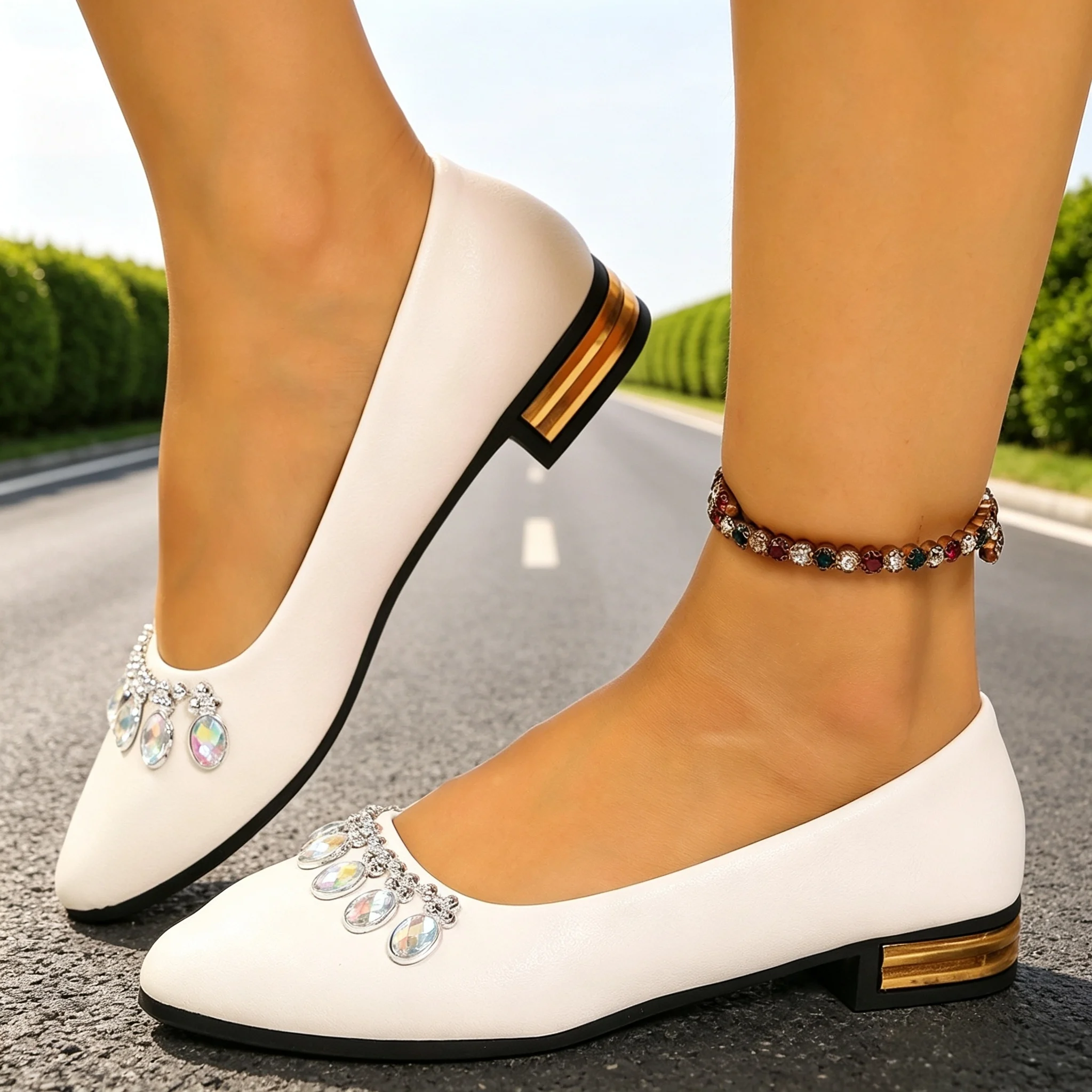 レディースフラットシューズ ポインテッドトゥ バレエシューズ - Womens Heels のレビューと価格