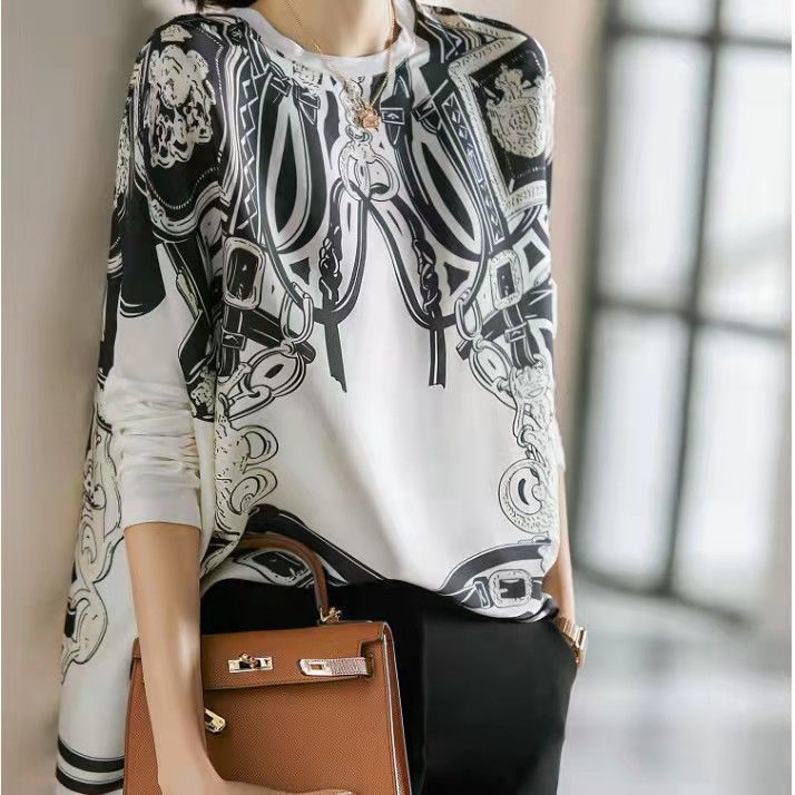 女性用ドレープ効果のあるシルクトップ、レトロなプリントのルー - Silk Blouse のレビューと価格